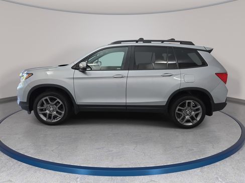 Certified 2023 Honda Passport EX-L image 8