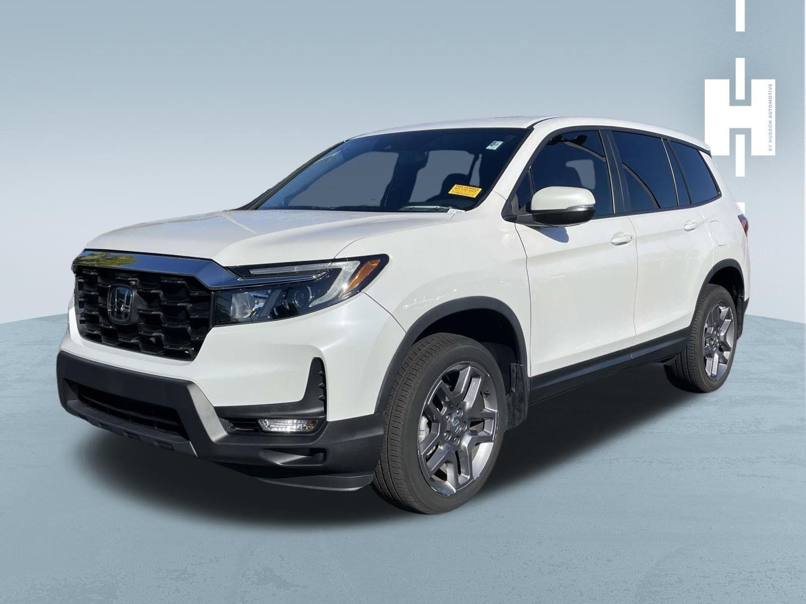 Used 2023 Honda Passport EX-L image 3