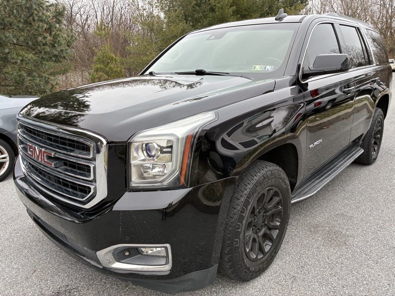 Used 2017 GMC Yukon SLT AWD/4WD image 1