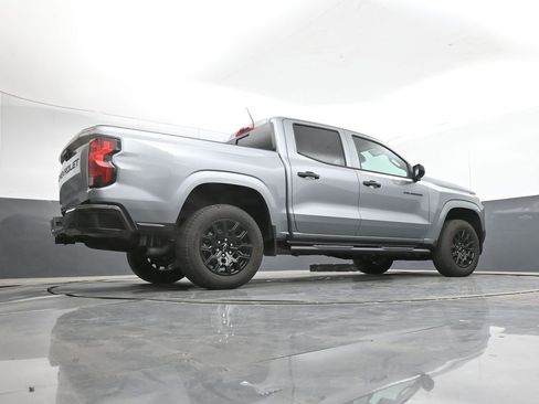 Used 2025 Chevrolet Colorado W/T w/ WT Custom Package image 37