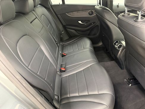 Used 2018 Mercedes-Benz GLC 300 4MATIC image 27