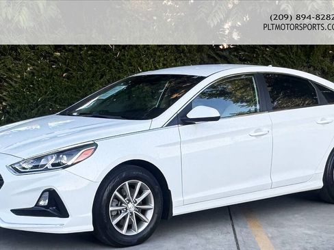 Used 2018 Hyundai Sonata SE FWD image 1