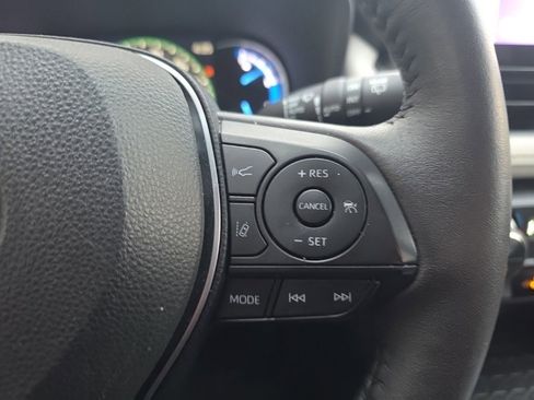 Used 2023 Toyota RAV4 XLE image 21