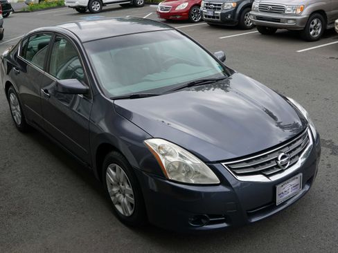 Used 2010 Nissan Altima 2.5 FWD image 8