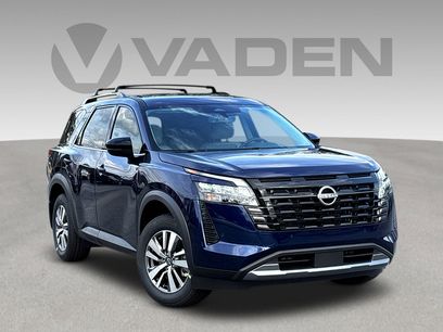 New 2026 Nissan Pathfinder SL