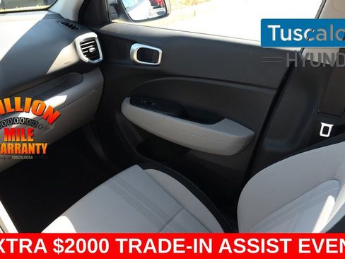 New 2026 Hyundai Venue SEL image 29