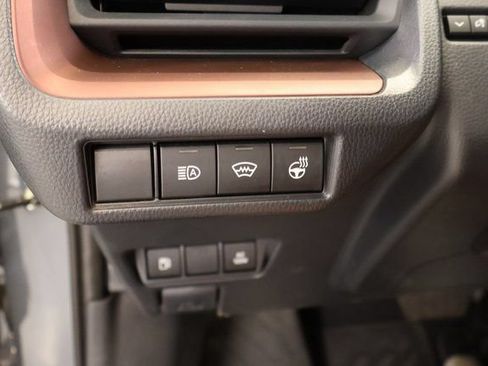 Used 2024 Toyota Prius Prime FWD image 14