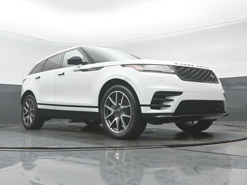 Used 2023 Land Rover Range Rover Velar R-Dynamic S AWD/4WD image 31