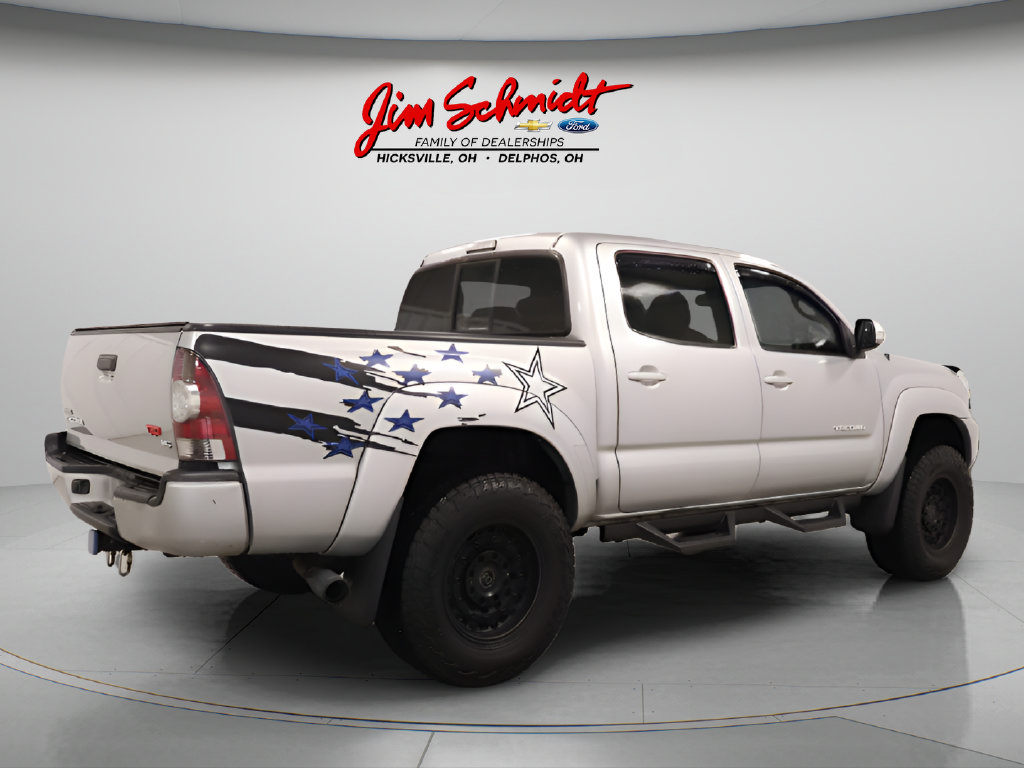 Used 2013 Toyota Tacoma 4x4 Double Cab w/ TRD Sport Pkg image 5