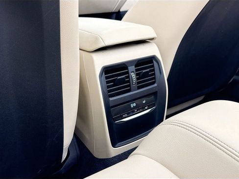 Used 2024 BMW 430i xDrive Convertible w/ M Sport Package image 16