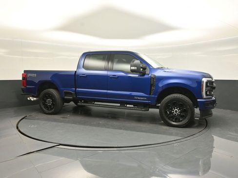 New 2026 Ford F250 XLT w/ XLT Premium Package AWD/4WD image 10