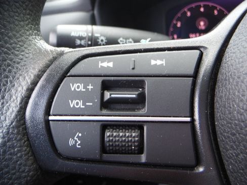 Used 2023 Honda Accord LX image 24
