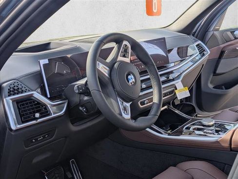New 2026 BMW X5 xDrive40i image 3