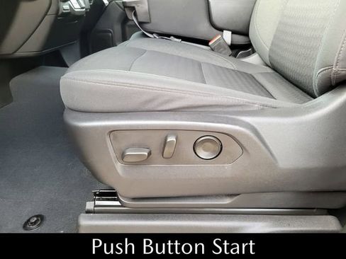 Used 2024 Chevrolet Silverado 2500 Custom w/ Custom Value Package image 23