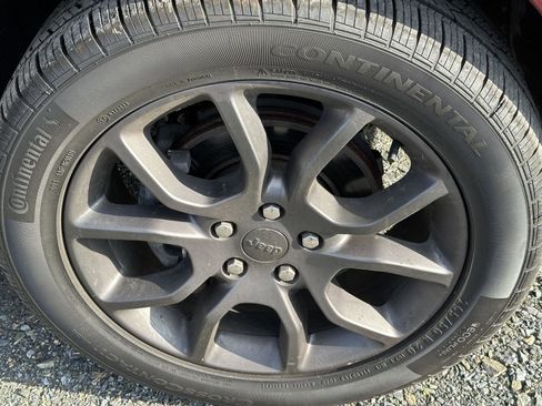 Used 2020 Jeep Grand Cherokee High Altitude image 10