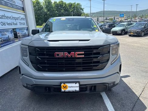 Used 2024 GMC Sierra 1500 Elevation AWD/4WD image 8