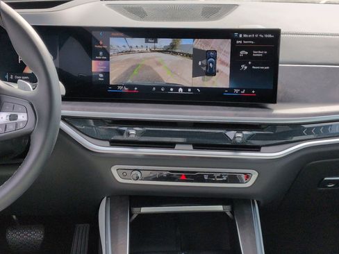 Used 2026 BMW X5 xDrive40i w/ Premium Package image 30