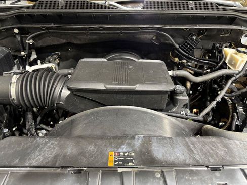 Used 2020 Chevrolet Silverado 2500 LT w/ Convenience Package AWD/4WD image 24