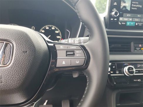 New 2025 Honda Pilot EX-L image 18