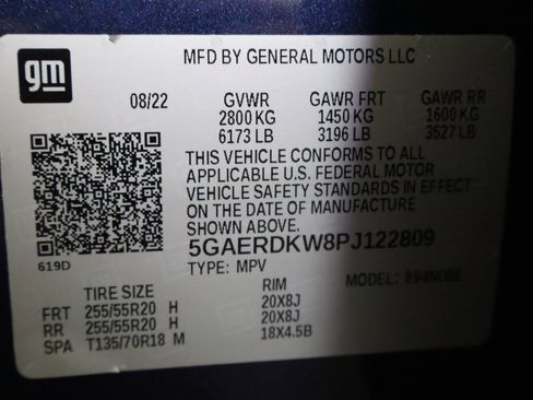 Used 2023 Buick Enclave Avenir w/ Avenir Technology Package image 37