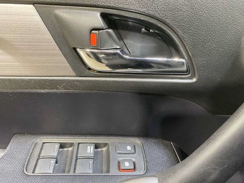 Used 2011 Honda CR-V SE image 23