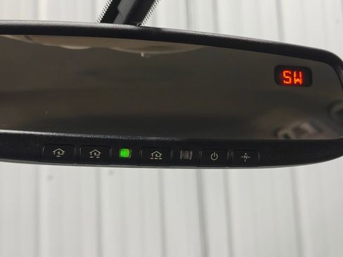 Used 2012 Nissan Quest SL image 12