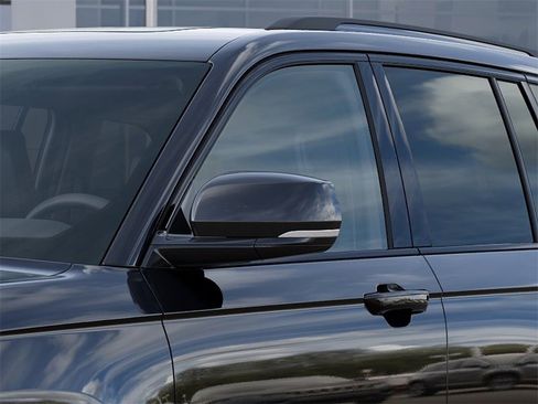 New 2025 Jeep Grand Cherokee Limited image 12