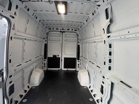 Used 2023 RAM ProMaster 3500 w/ Lane Management Group image 16