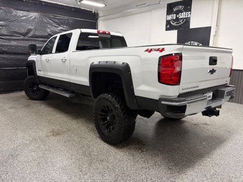 Used 2018 Chevrolet Silverado 3500 LT image 8