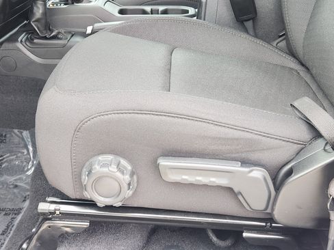 Used 2023 Jeep Wrangler Unlimited w/ Cold Weather Group image 35