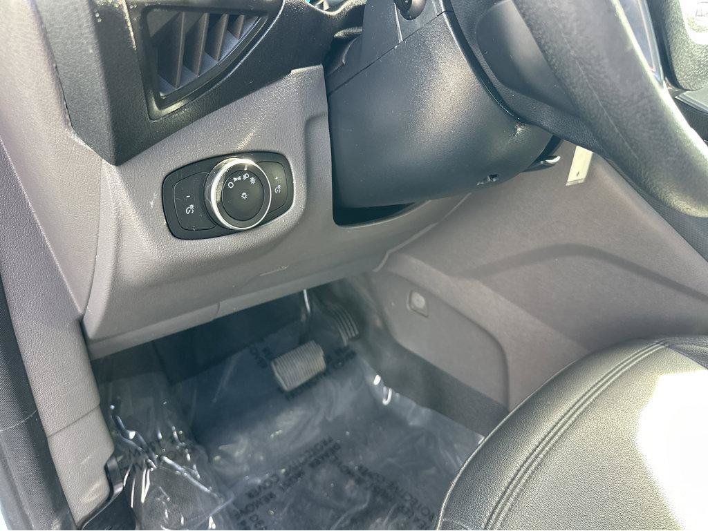 Used 2022 Ford Transit Connect XL FWD image 30