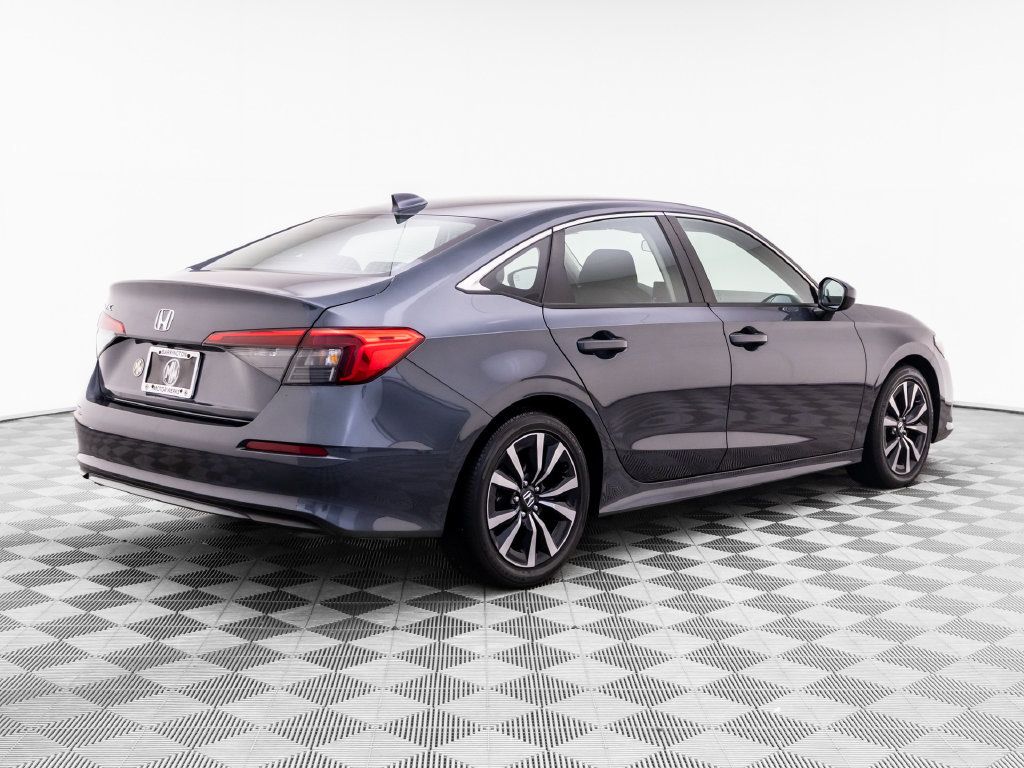 Used 2024 Honda Civic EX image 7