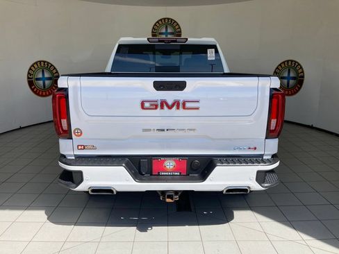 Used 2024 GMC Sierra 1500 AT4 w/ Technology Package AWD/4WD image 26