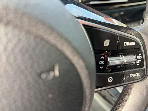 Used 2023 Kia Seltos S w/ Navigation Package image 13