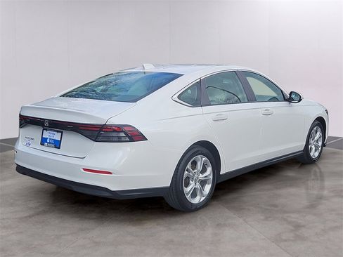 Used 2023 Honda Accord LX image 4