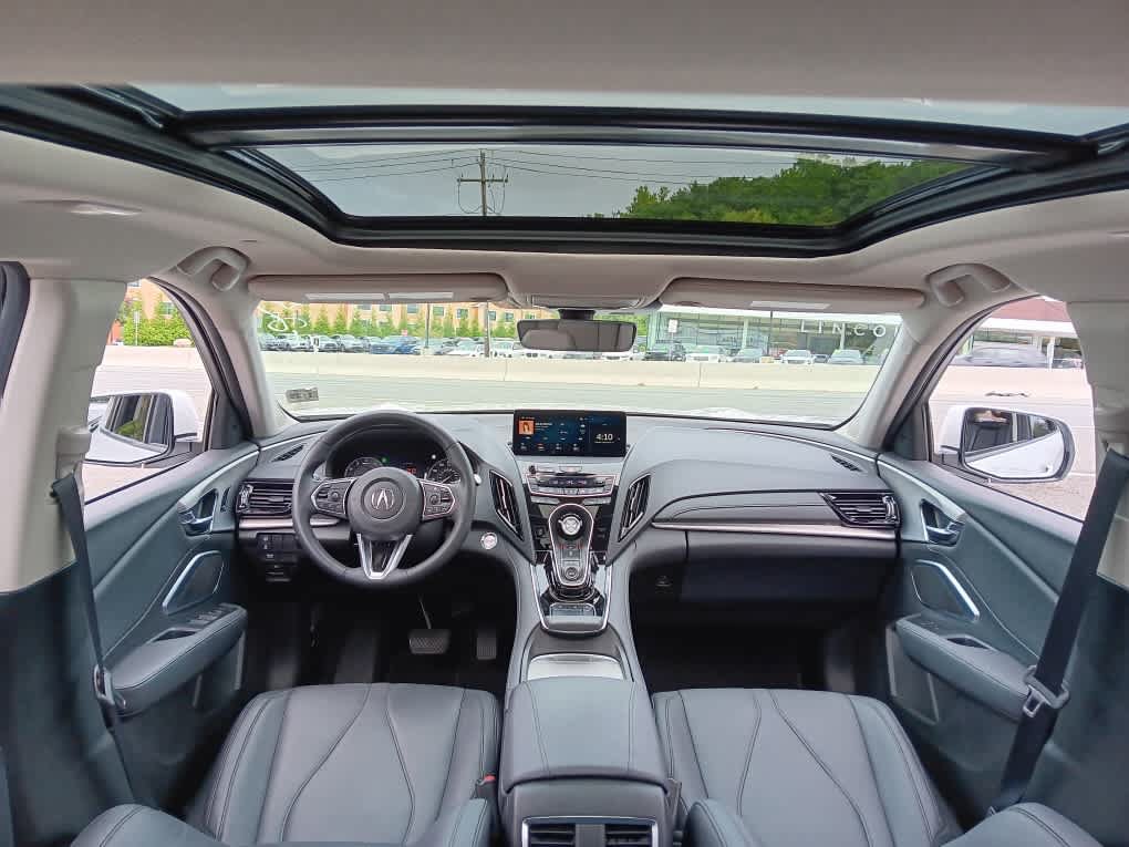 Used 2024 Acura RDX SH-AWD image 21