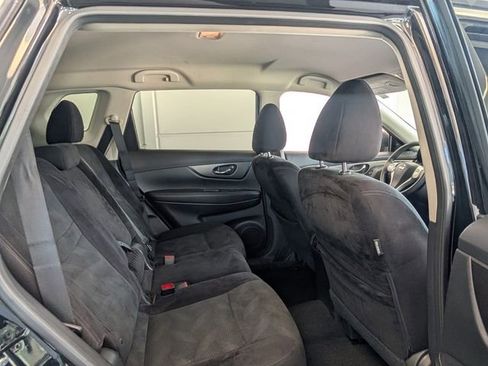 Used 2014 Nissan Rogue SV w/ SV Premium Package image 15