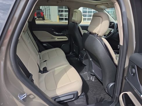 Used 2025 Lincoln Corsair Reserve w/ Equipment Group 202A AWD/4WD image 51