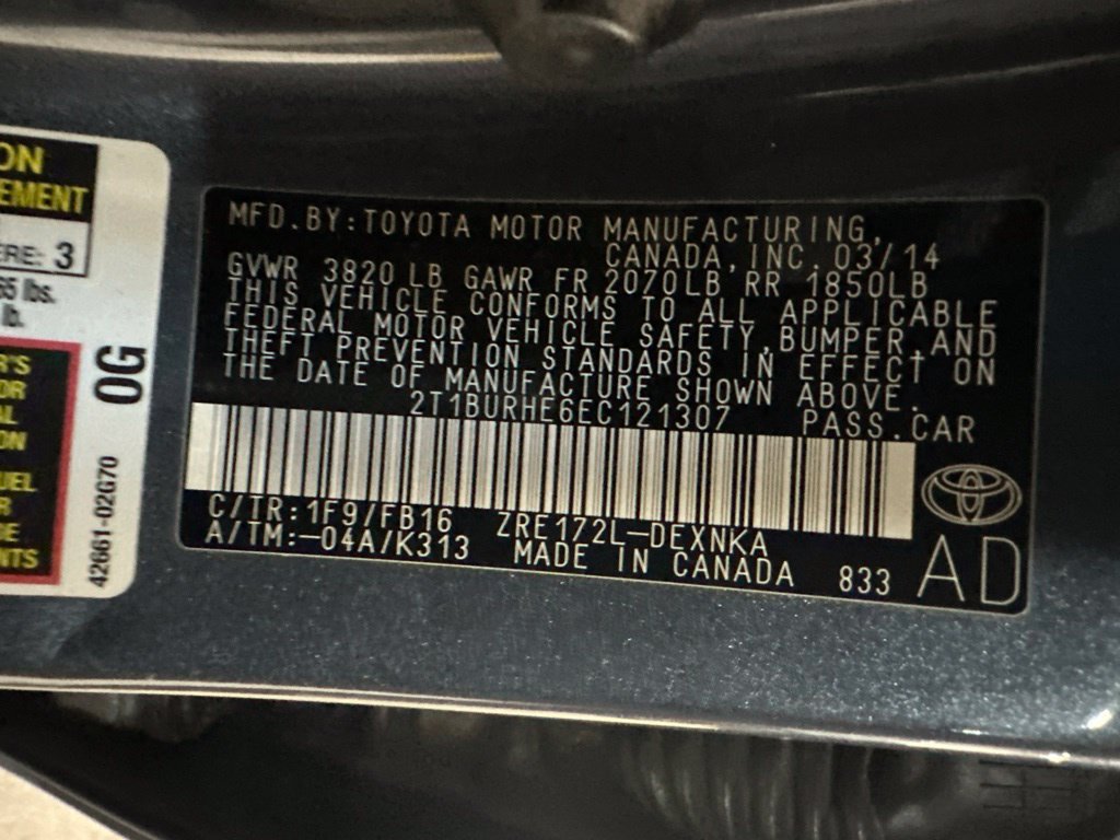 Used 2014 Toyota Corolla LE FWD image 17