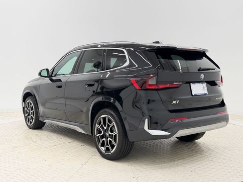 Used 2026 BMW X1 xDrive28i w/ Technology Package AWD/4WD image 3