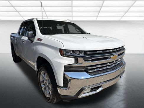Used 2022 Chevrolet Silverado 1500 LTZ AWD/4WD image 1