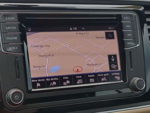 Used 2019 Volkswagen Beetle 2.0T Final Edition SEL FWD image 26