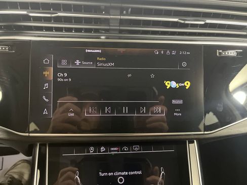 Used 2023 Audi Q7 3.0T Premium image 18