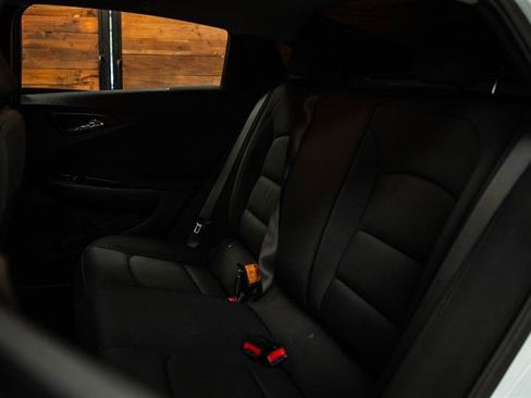 Used 2022 Chevrolet Malibu LS image 10