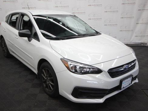 Used 2022 Subaru Impreza 2.0i image 8