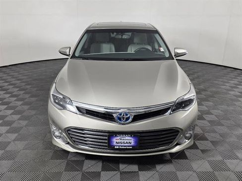 Used 2015 Toyota Avalon Limited image 10