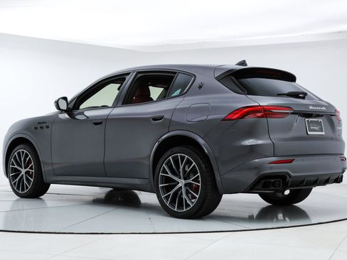 Used 2026 Maserati Grecale Modena AWD/4WD image 3