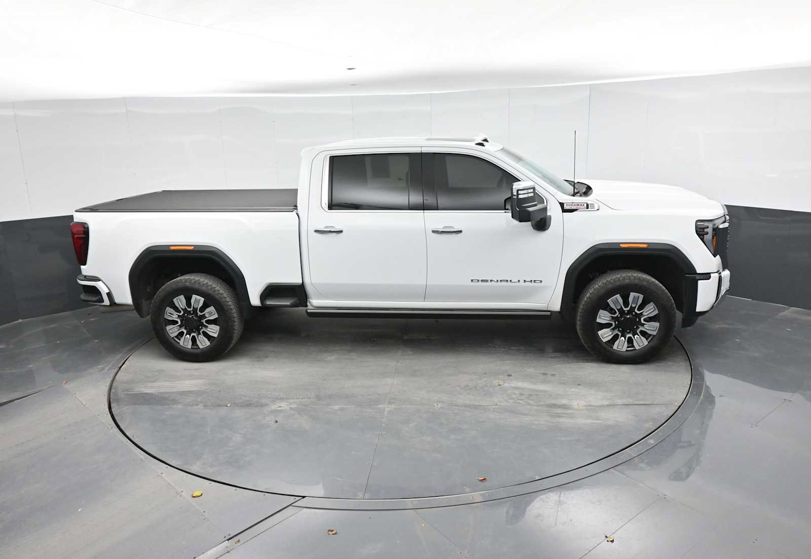 Used 2024 GMC Sierra 2500 Denali w/ Denali Reserve Package AWD/4WD image 19