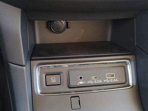 New 2026 Subaru Ascent Limited image 12