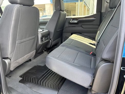 New 2026 Chevrolet Silverado 1500 LT w/ Texas Edition Plus AWD/4WD image 18